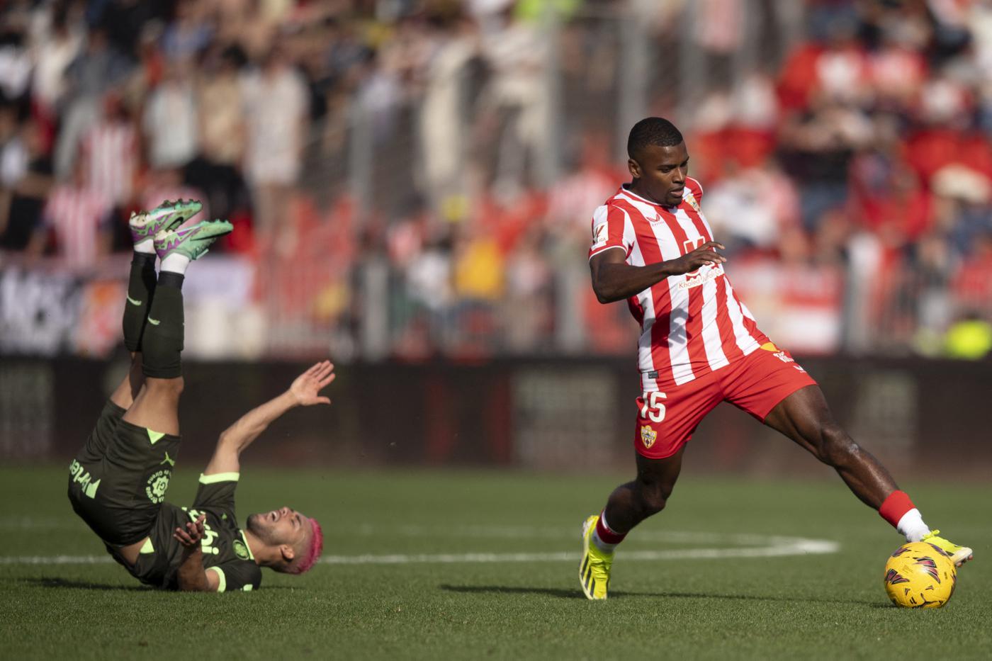 Almeria vs Girona (20:00 – 14/01) | Xem lại trận đấu