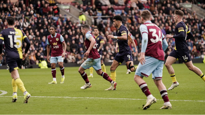Burnley vs AFC Bournemouth (20:00 – 03/03) | Xem lại trận đấu