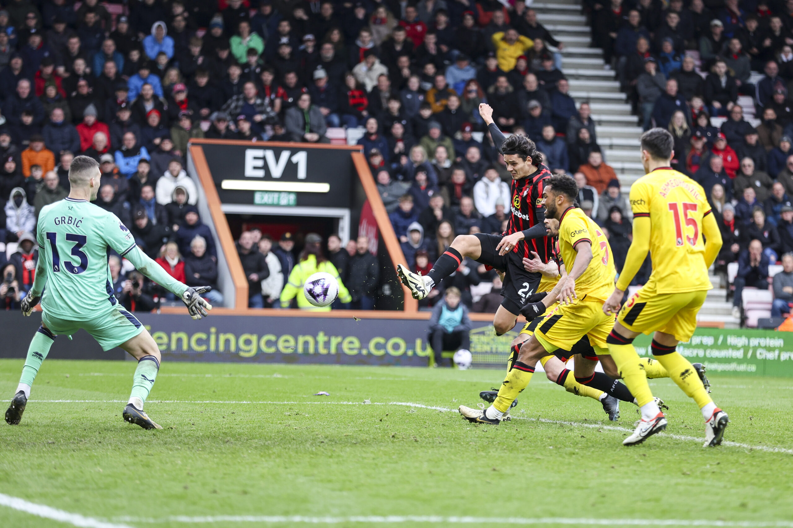 AFC Bournemouth vs Sheffield United (22:00 – 09/03) | Xem lại trận đấu